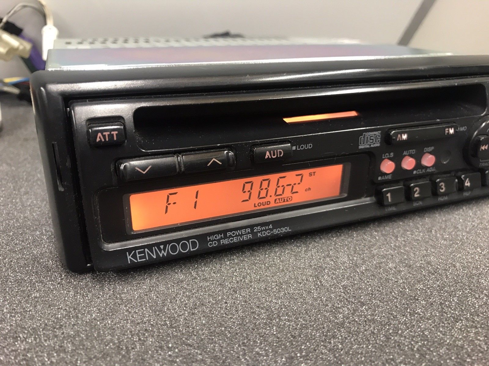 Old Kenwood Car Radio Stereo Cd Player Model Kdc-5030L Retro 90s Vintage Retro