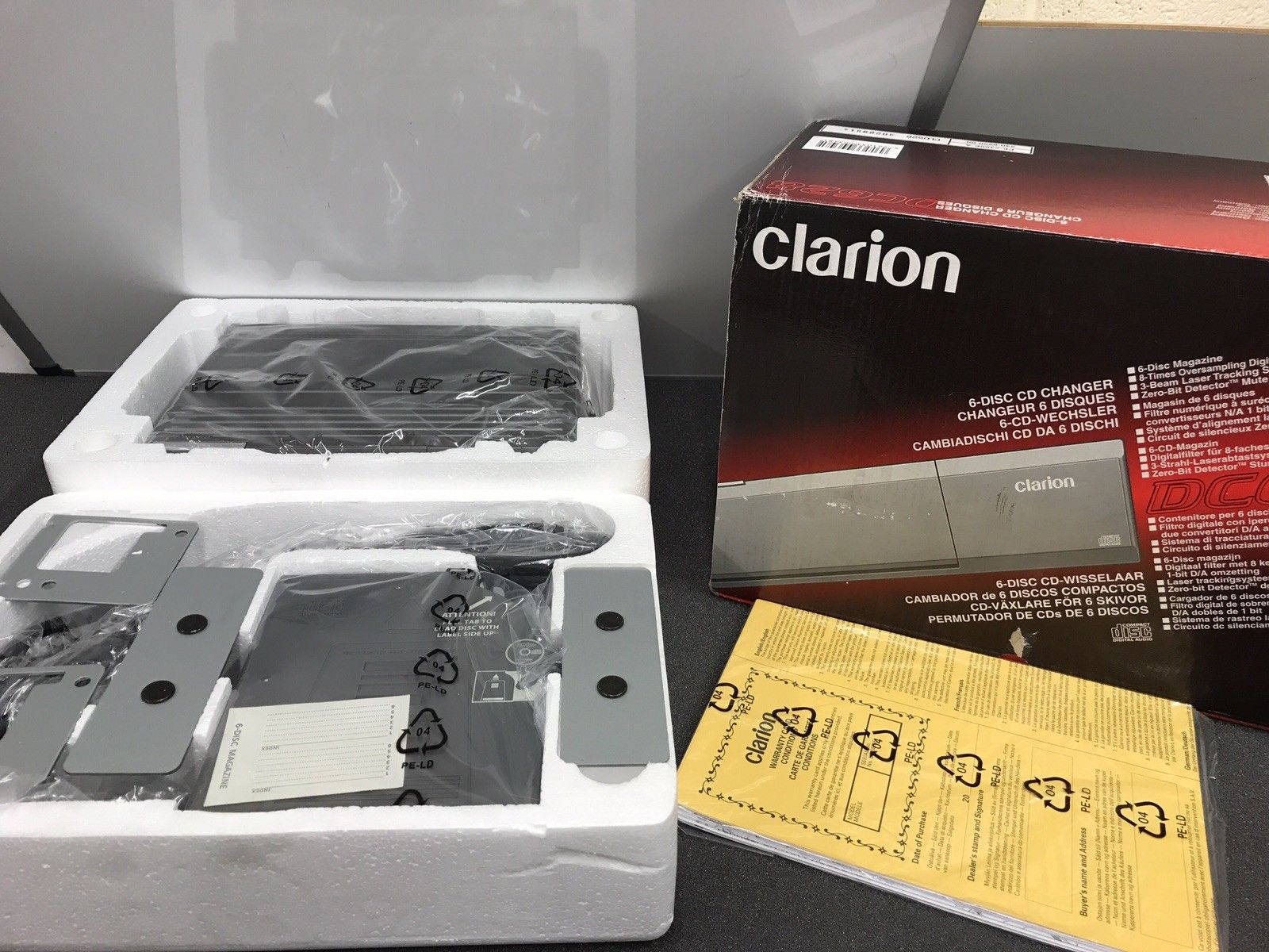 Clarion C-Bus 8 Pin Car Radio Stereo 6 Disc Plug In Cd Changer New Stock Boxed
