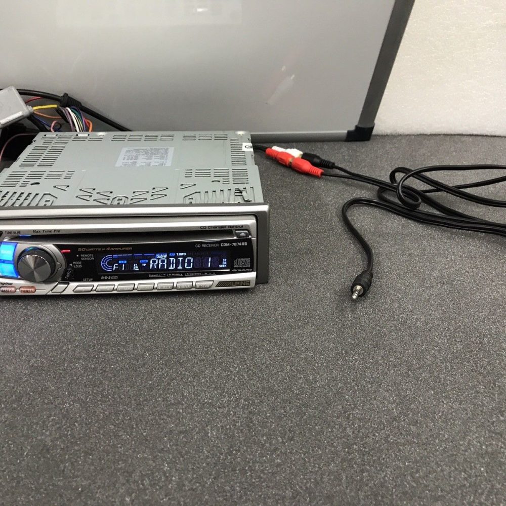 Alpine Car Radio Stereo Cd Player Model Cdm-7874rb Retro With Rear Aux In Lead