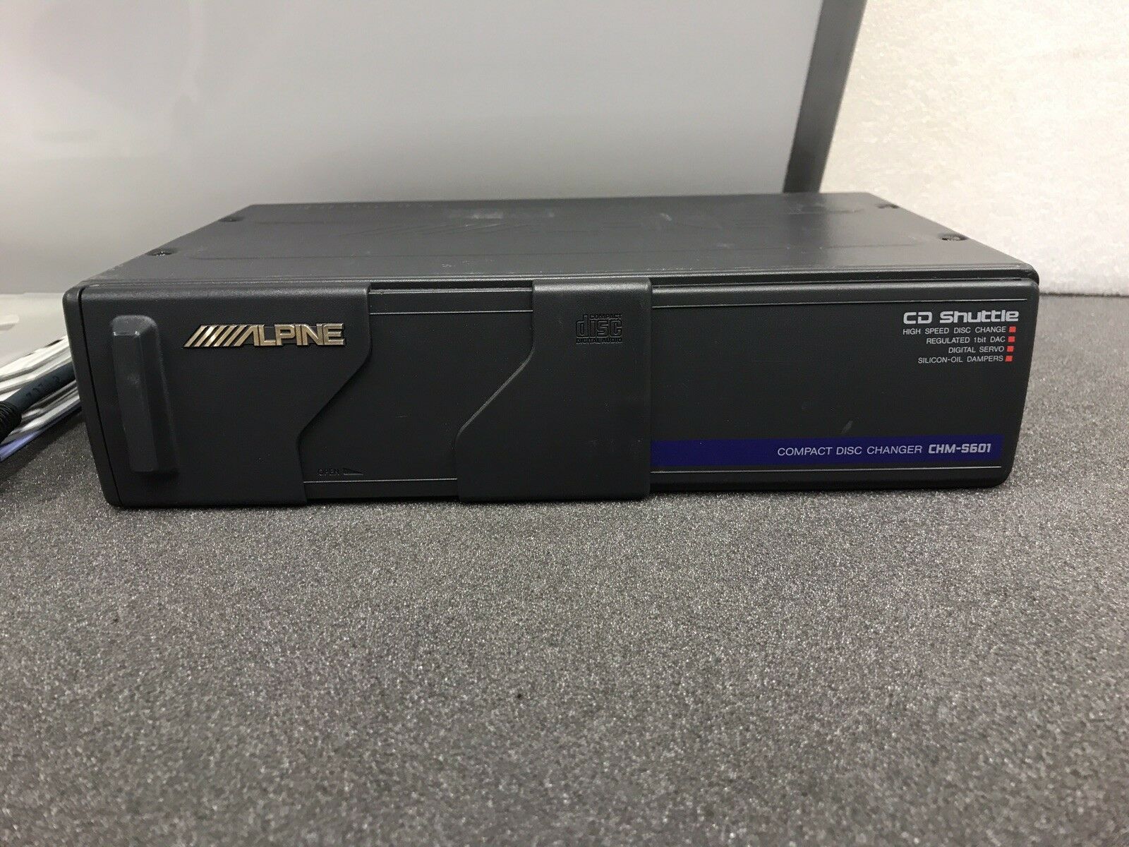 Alpine M Bus 8 Pin Car Radio Stereo 6 Disc Plug In Add On Cd Changer Chm-S601