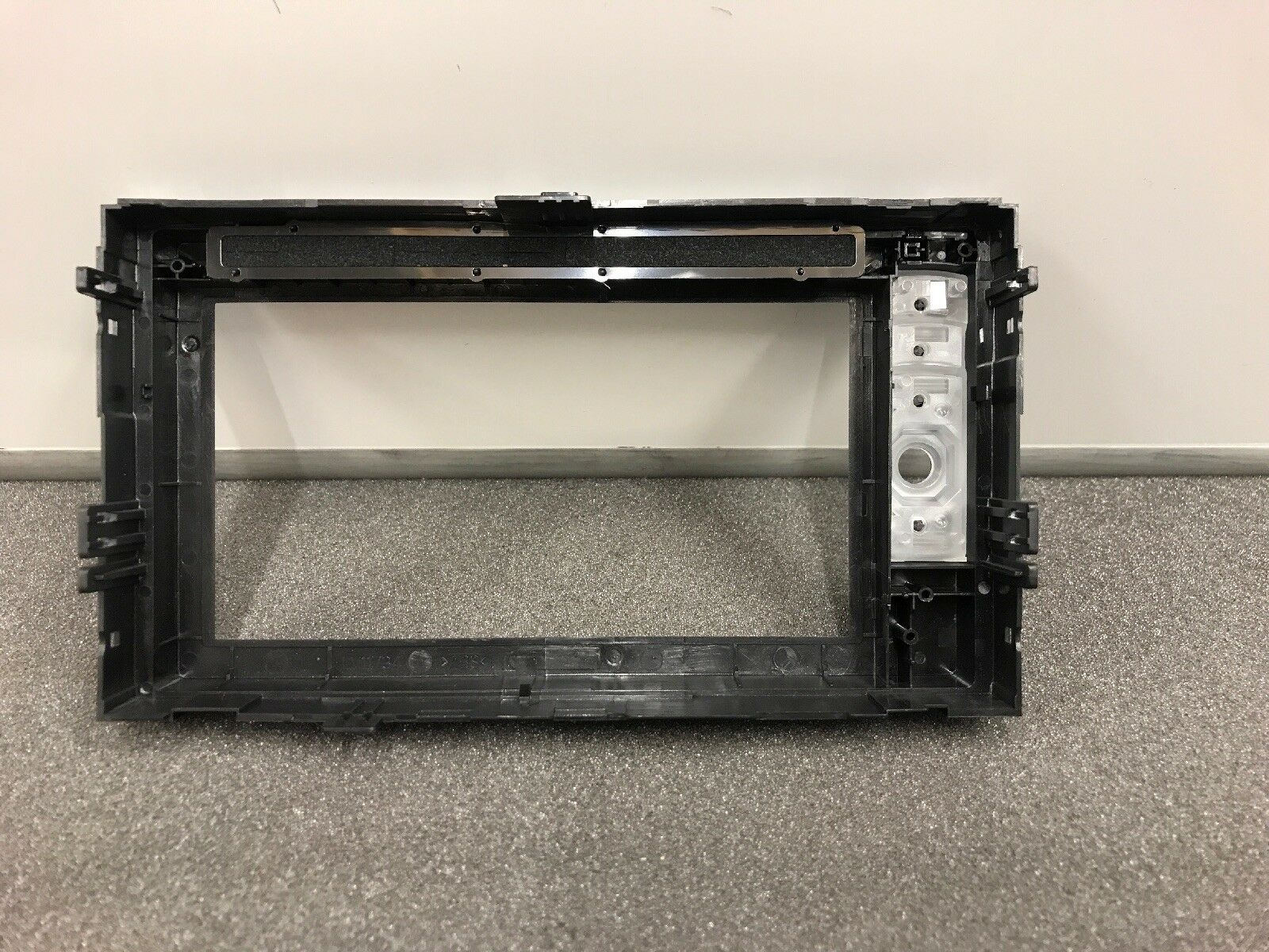 Kenwood Dnx5060ex Dvd Player New  Front Face Panel Nose Piece Outer Panel Only