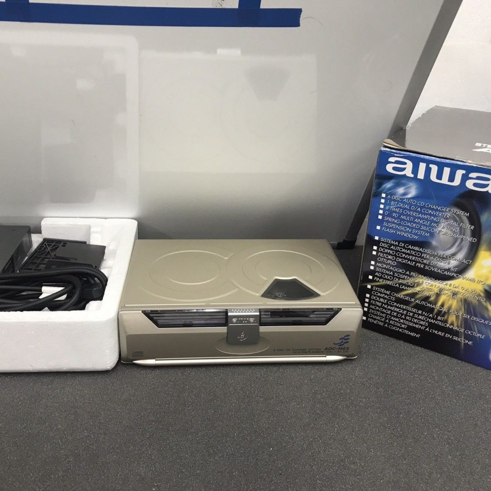 Aiwa Adc-M65 Car Radio Stereo 6 Disc Plug In Cd Changer Boxed And Complete