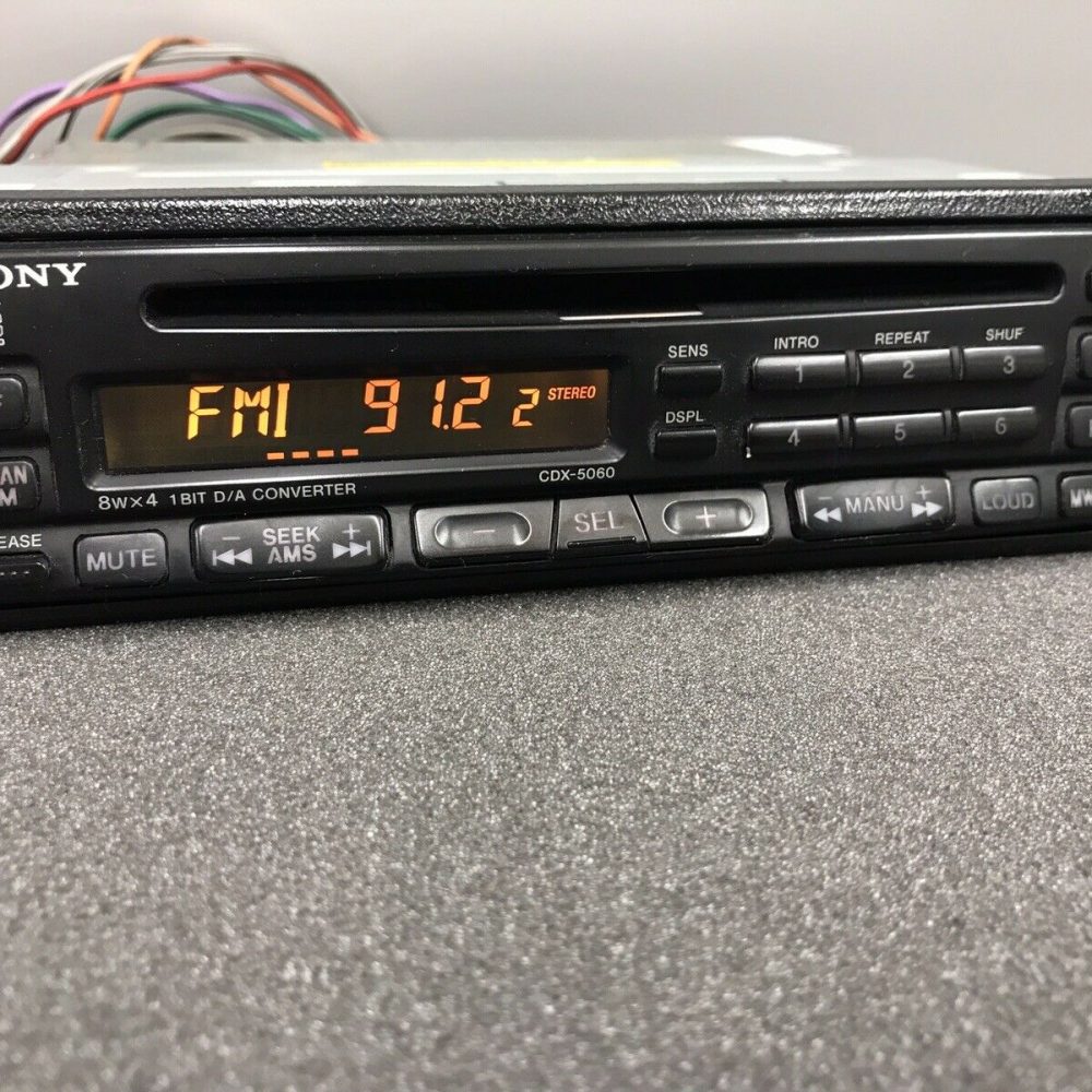 Old Sony Car Radio Stereo Cd Player Model Cdx-5060 Retro 90s Vintage Retro