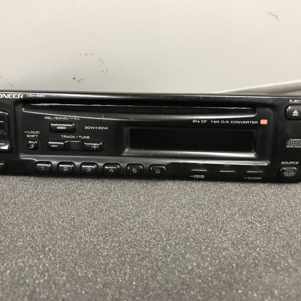 Pioneer Deh-690 Car Radio Stereo Cd Face Front Panel