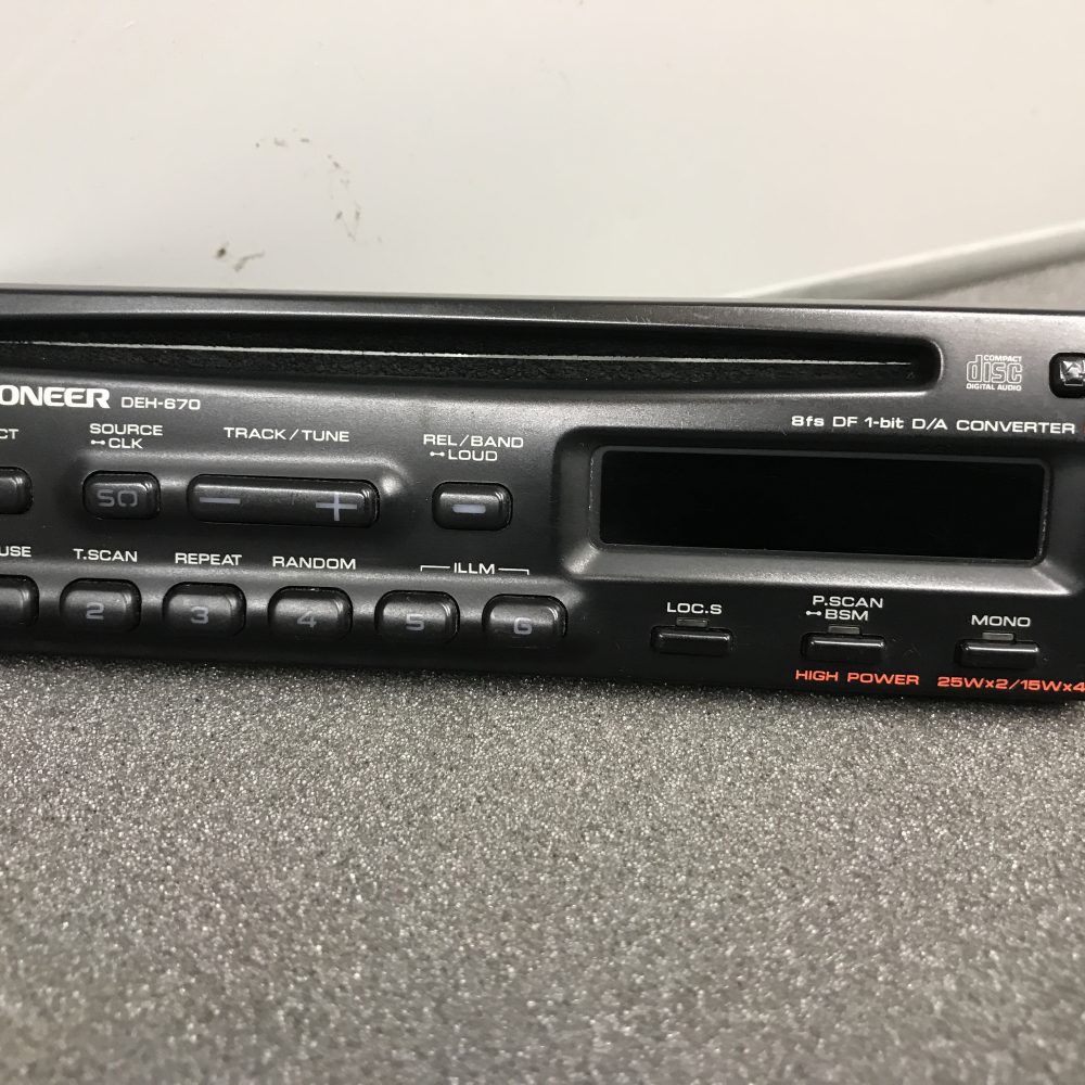 Pioneer Deh-670 Car Radio Stereo Cd Face Front Panel