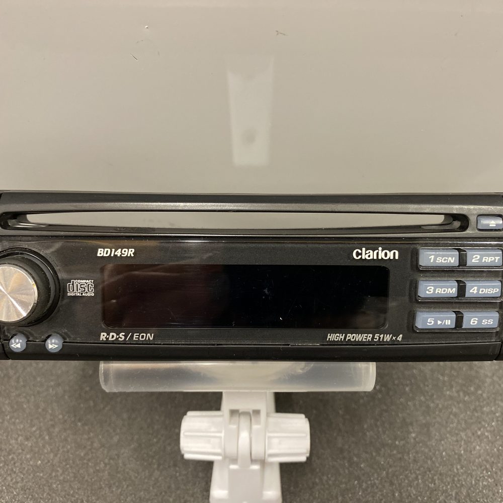 Clarion Bd149r Car Stereo Cd Face Front Panel