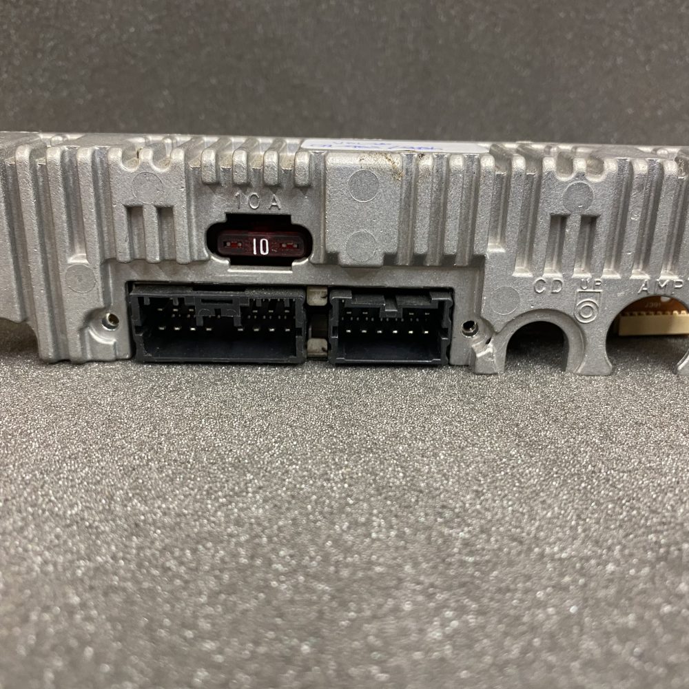 Volvo Cr-905 Cr-906 Car Radio Stereo rear Amplifier
