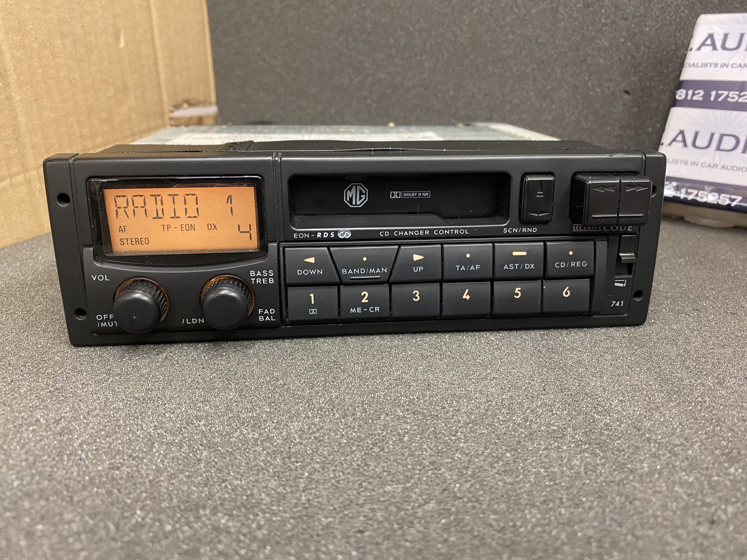 Old Rover Mg 741 Car Radio Stereo Cd Changer Control Audio