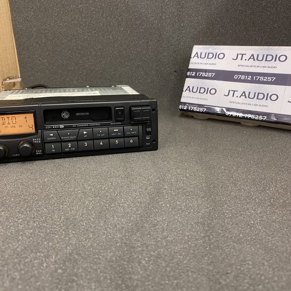 Old Rover Mg 741 Car Radio Stereo Cassette Cd Changer Control