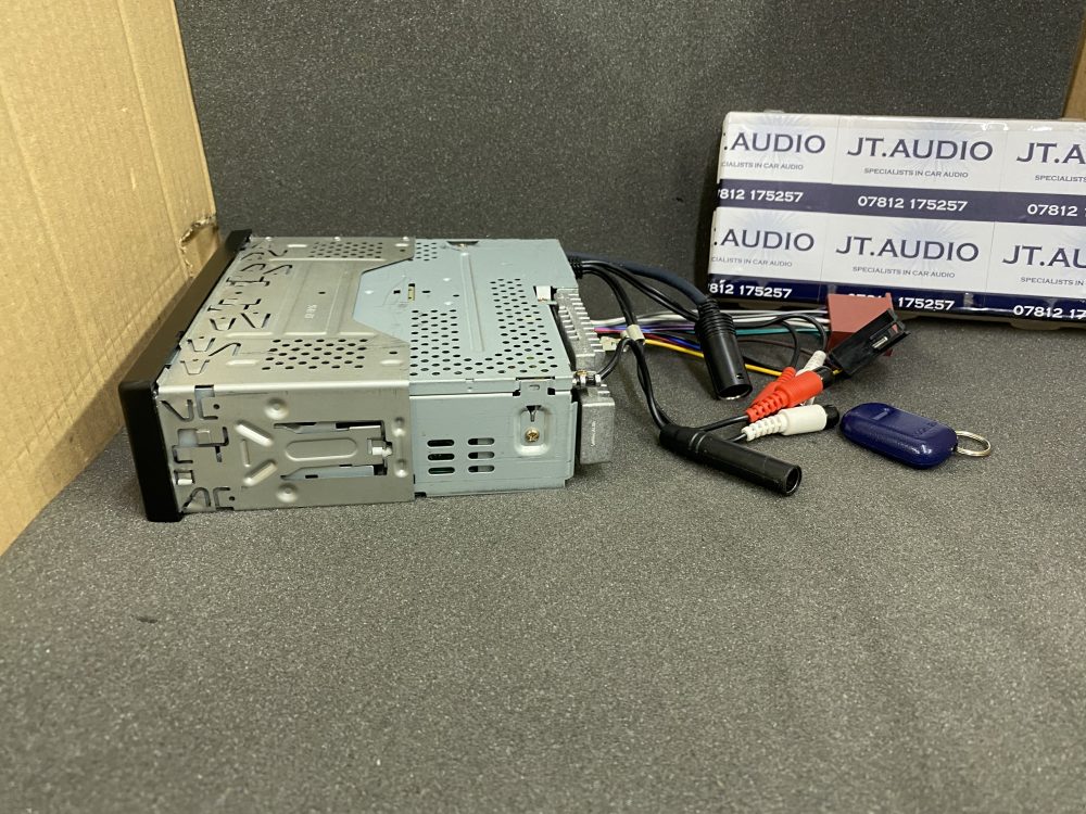 Kenwood Mask Car Radio Stereo Cd Player Kdc9090r rare rop end mask