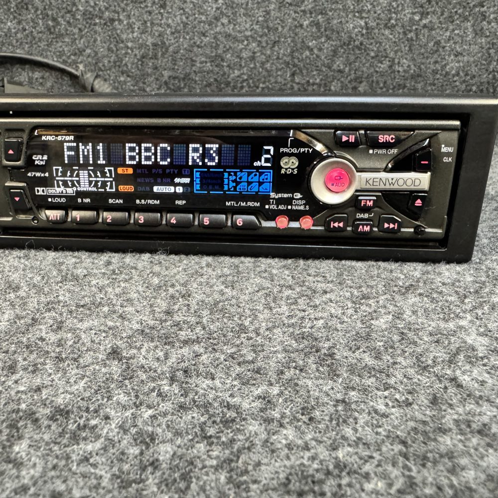 Old Kenwood Mask Car Radio Stereo cassette Player Krc-579r