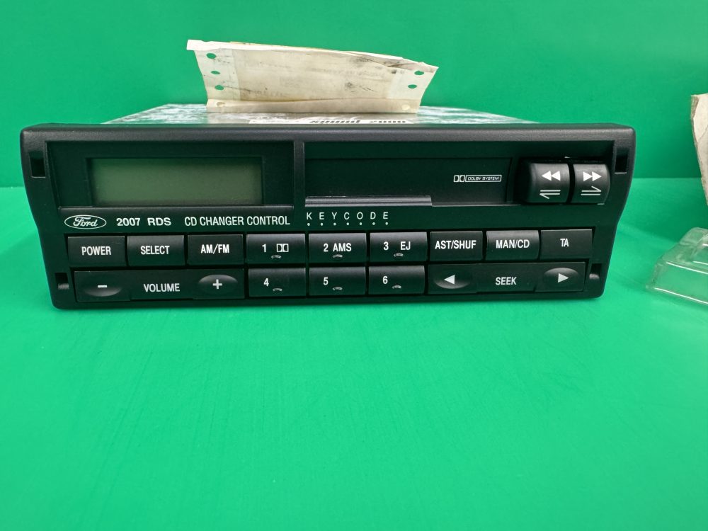 Ford 2007rds Rs Cosworth etc car Radio Cassette with code - New old stock - Image 3