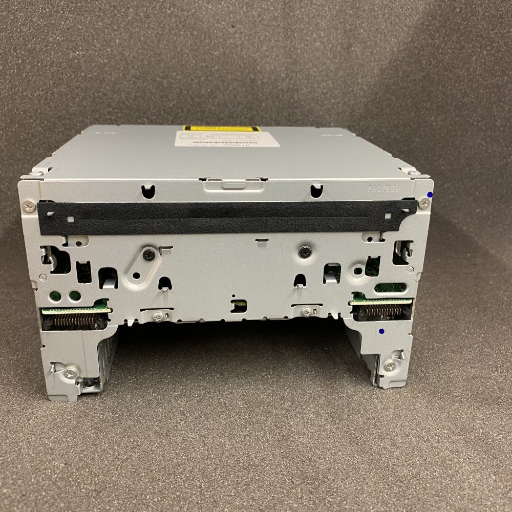 Mazda CD player head unit Model Cq-Mm4570ak