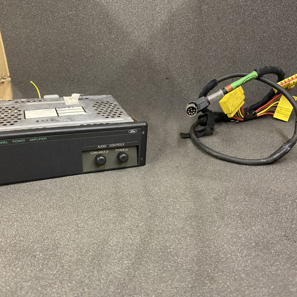 Ford  Old Classic Vintage four channel power amplifier Car Add On Amp Amplifier With Lead