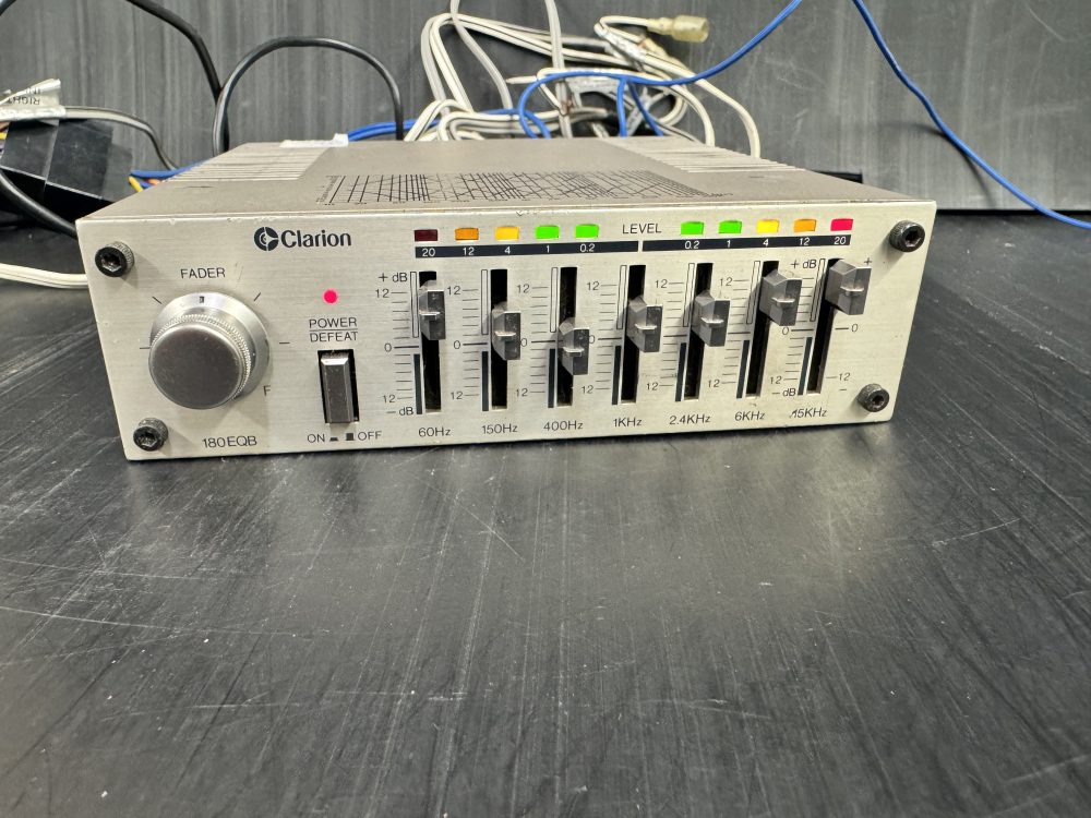 Clarion 7 band graphic equaliser booster 180-eqb