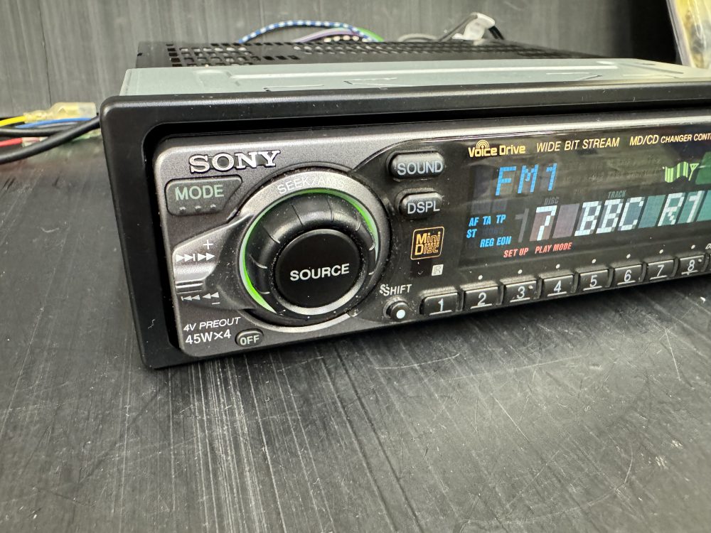 Old Classic Retro Rare Sony Mdx-C8900r Car Radio Stereo Mini-Disc Player - Image 4