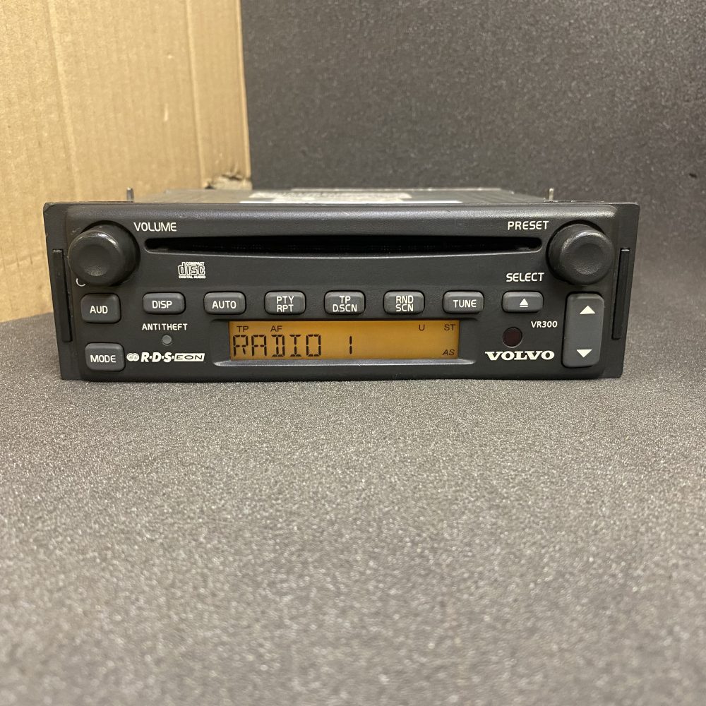 Volvo Vr300 Old Classic Vintage Radio Cd Player Model with Code