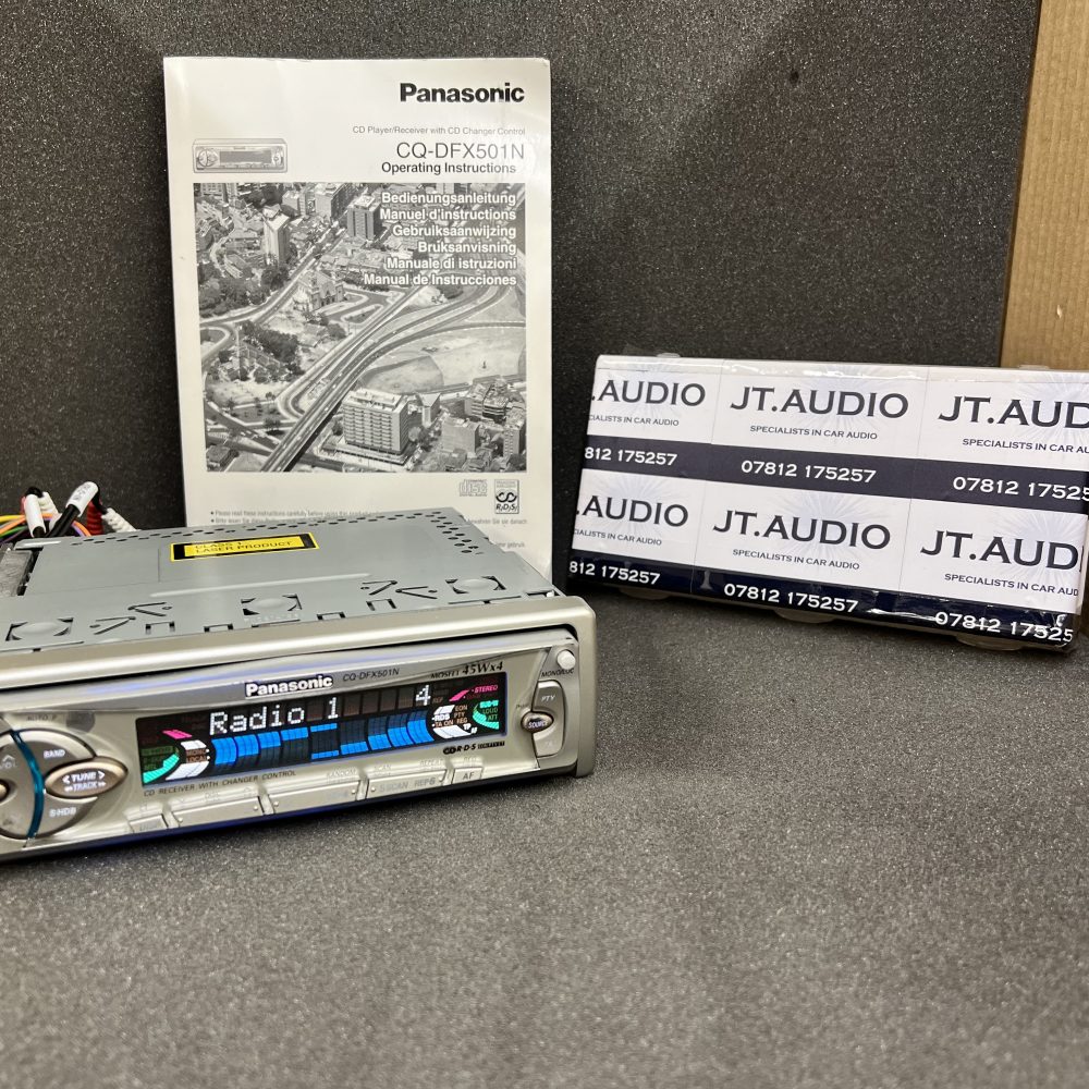 Panasonic Classic Retro Car Radio Stereo CD player Cq-Dfx501n