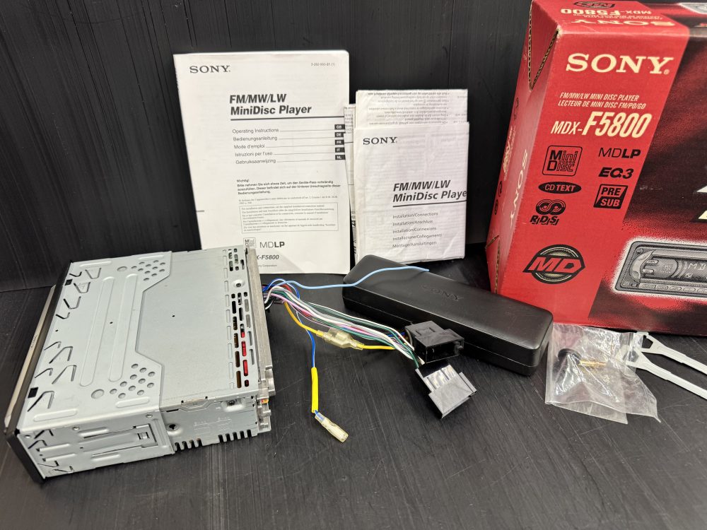 Sony Mdx-F5800 Car Radio Stereo Mdlp Mini-Disc Player boxed - Image 7