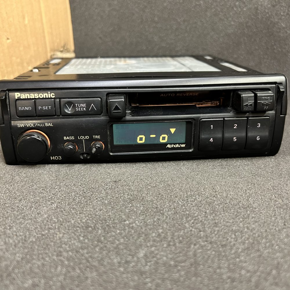 Panasonic H03 old Classic pull out radio cassette player