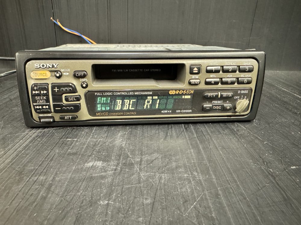 Sony Car Radio Cassette Player with Cd Changer Control Xr-C5100r old Classic