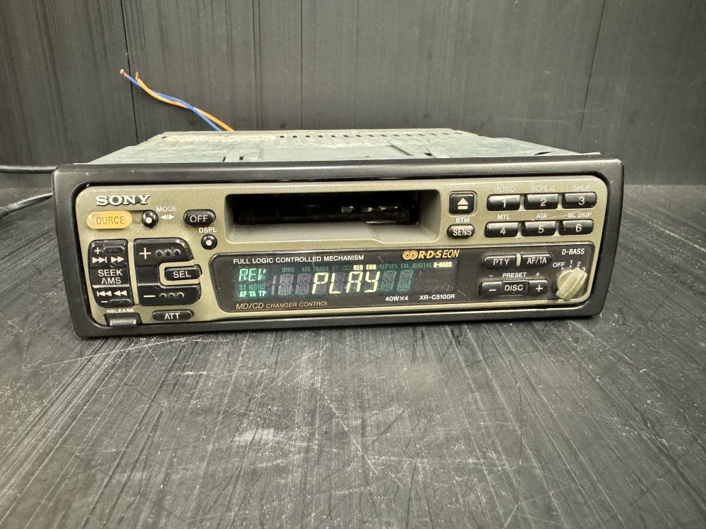 Sony Car Radio Cassette Player with Cd Changer Control Xr-C5100r old Classic - Image 3