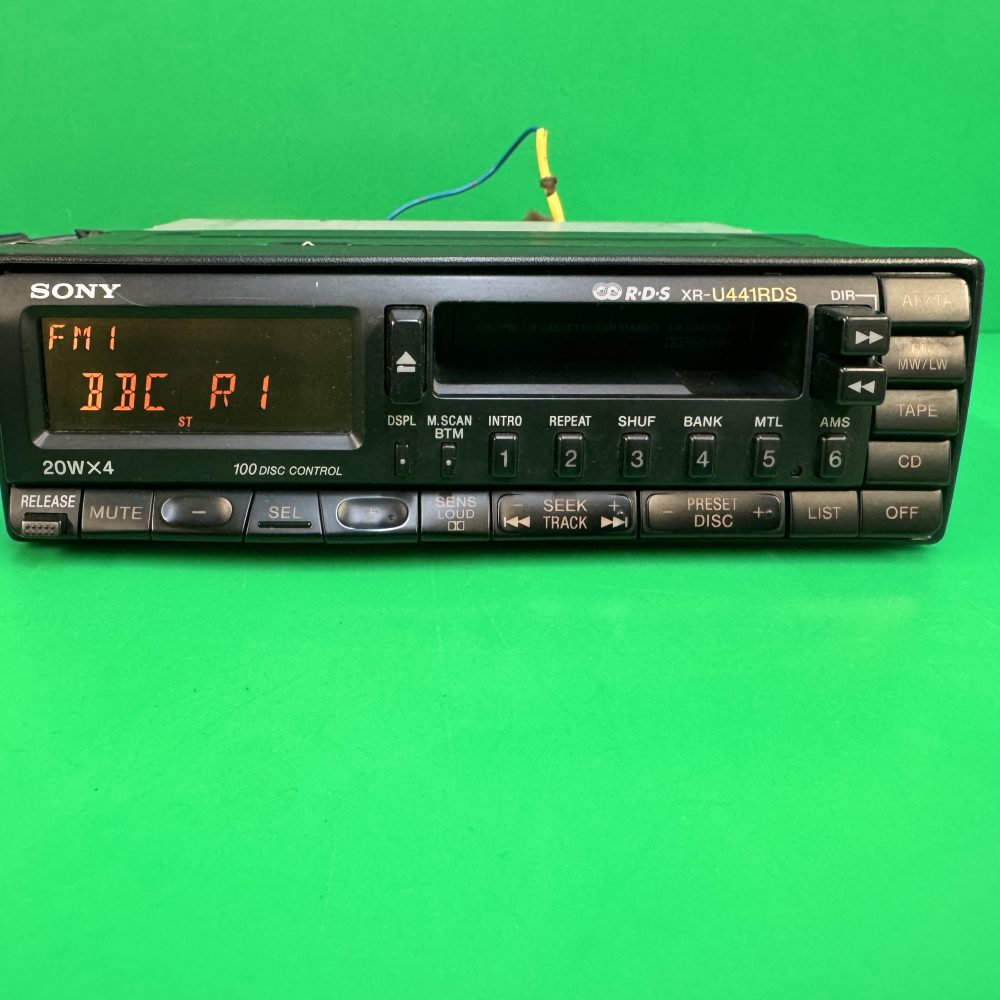Sony Car Radio Cassette Player + Cd Changer Control Xr-U441RDS old Classic