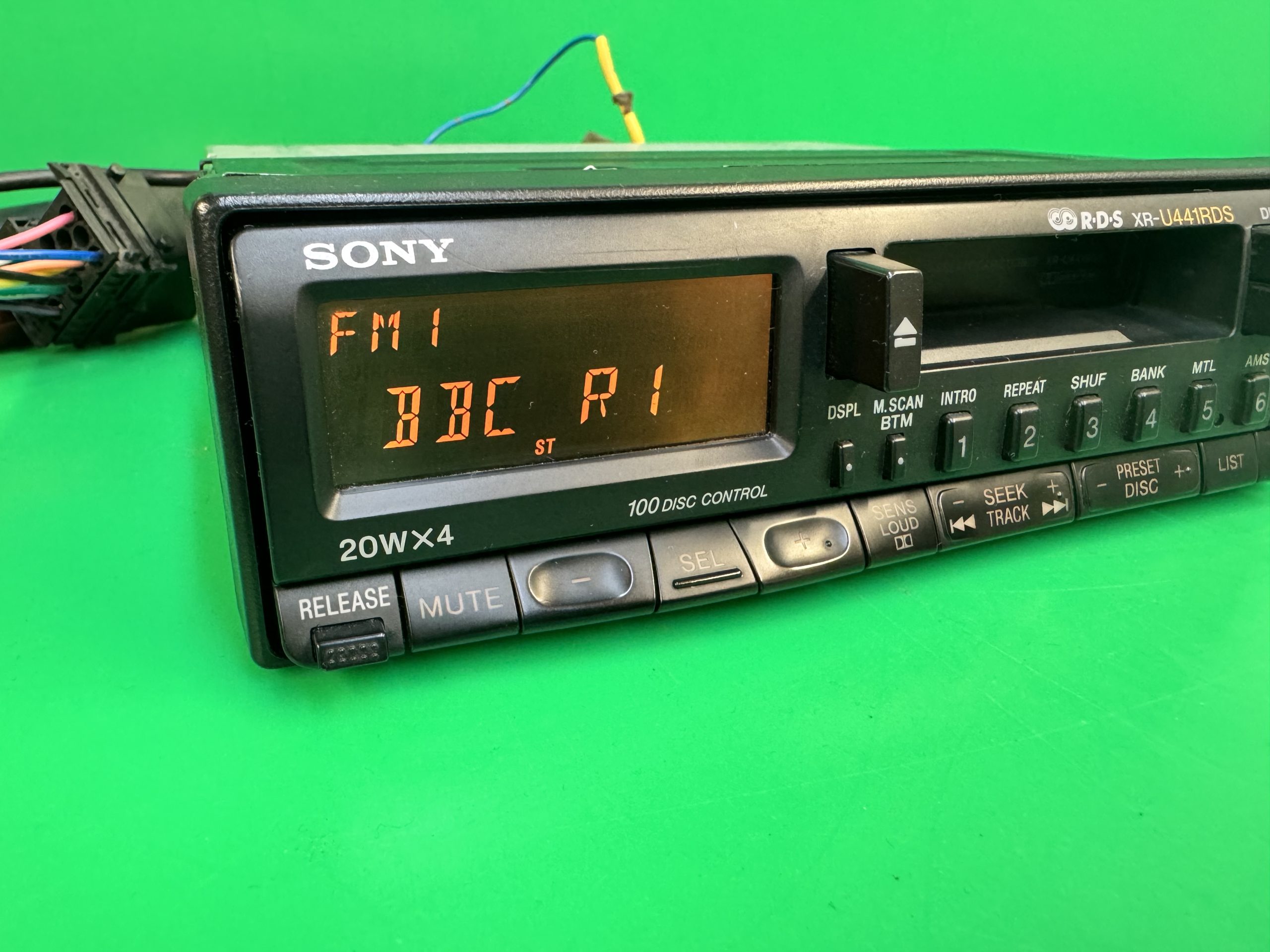 Sony Car Radio Cassette Player + Cd Changer Control Xr-U441RDS old Classic - Image 3