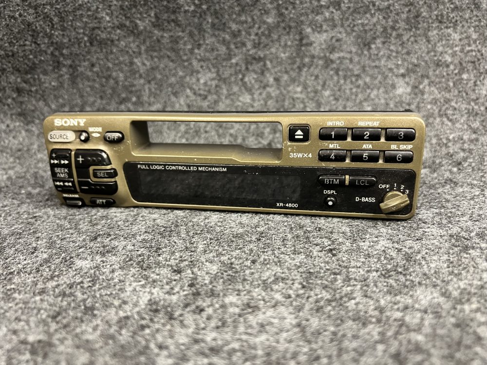 Sony Xr-4800 Car Radio Stereo face front panel Facia only