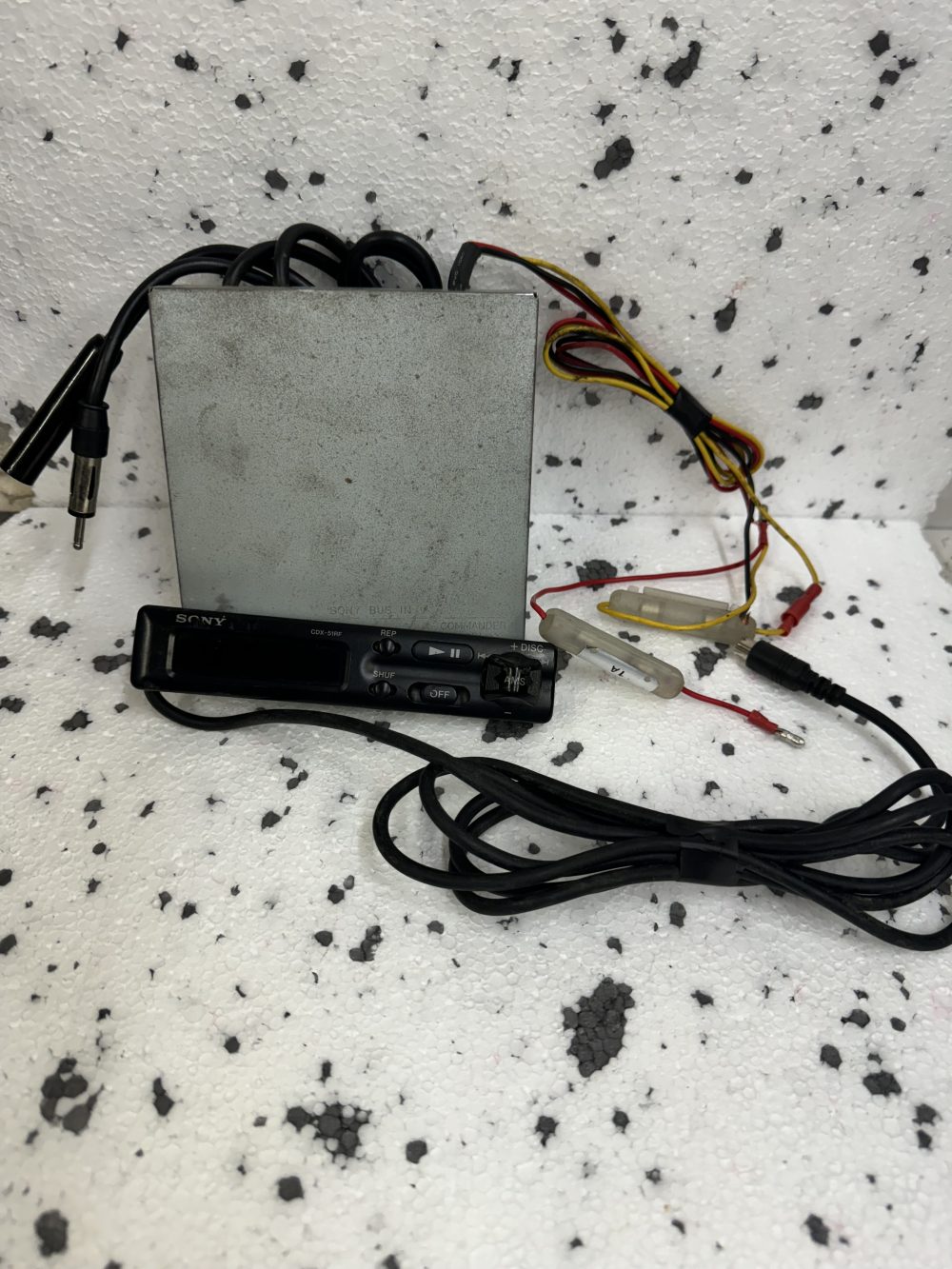 Sony Cdx-51rf Cd Changer Remote Controller Fm Modulator Kit