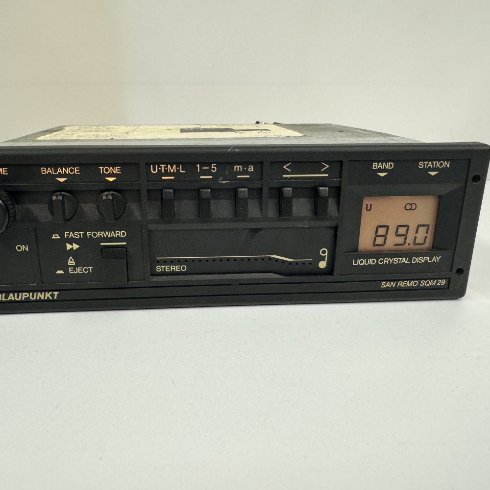 Blaupunkt San Remo Sqm 29 old car radio cassette player
