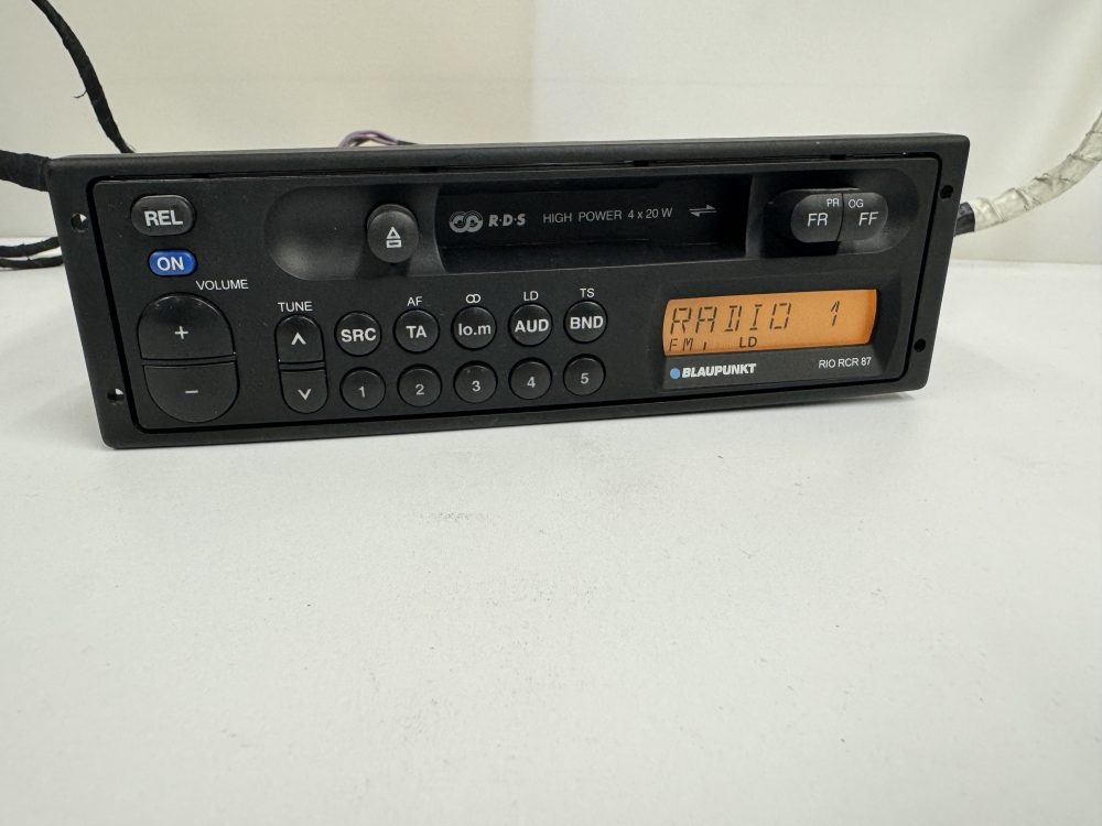 Blaupunkt Rio Rcr 87 old car radio cassette player