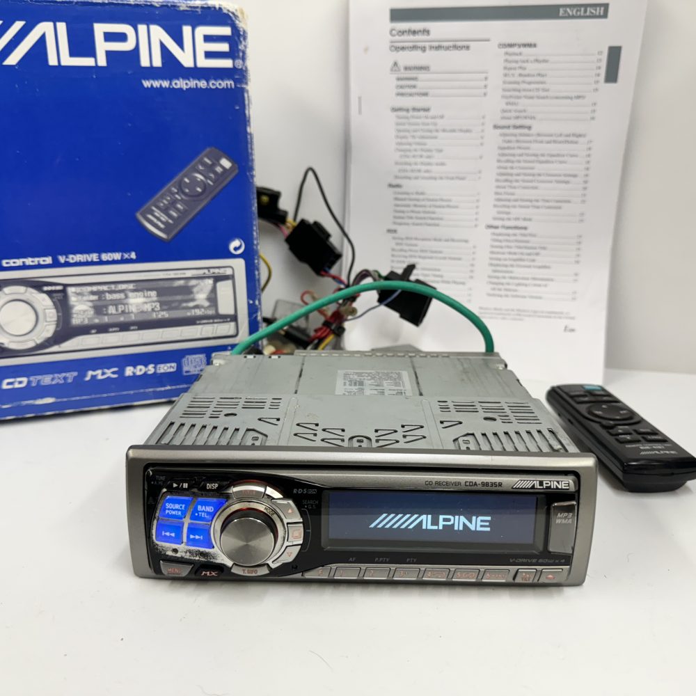 Alpine Car Radio Stereo Cd Mp3 Player Model Cda-9835r top model