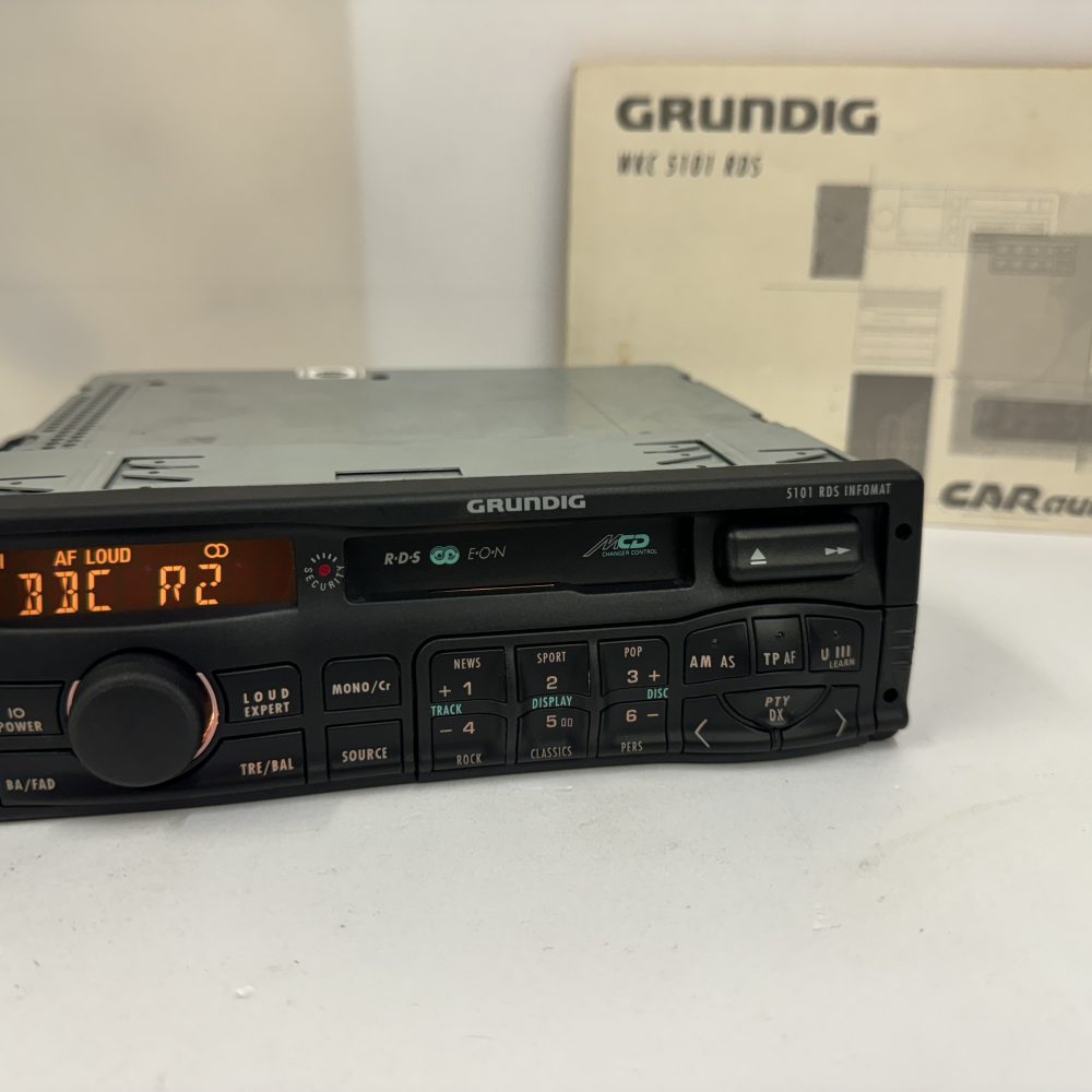 Grundig 5101 Rds Infomat car radio cassette player With changer Control