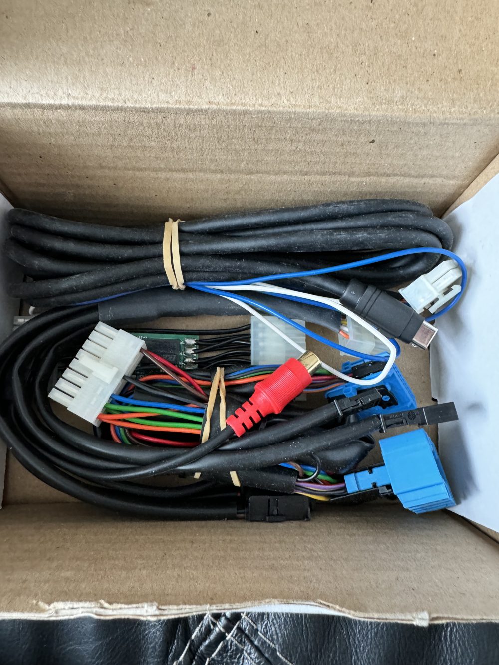 Bmw E46 etc video interface multimedia integration kit - Image 4