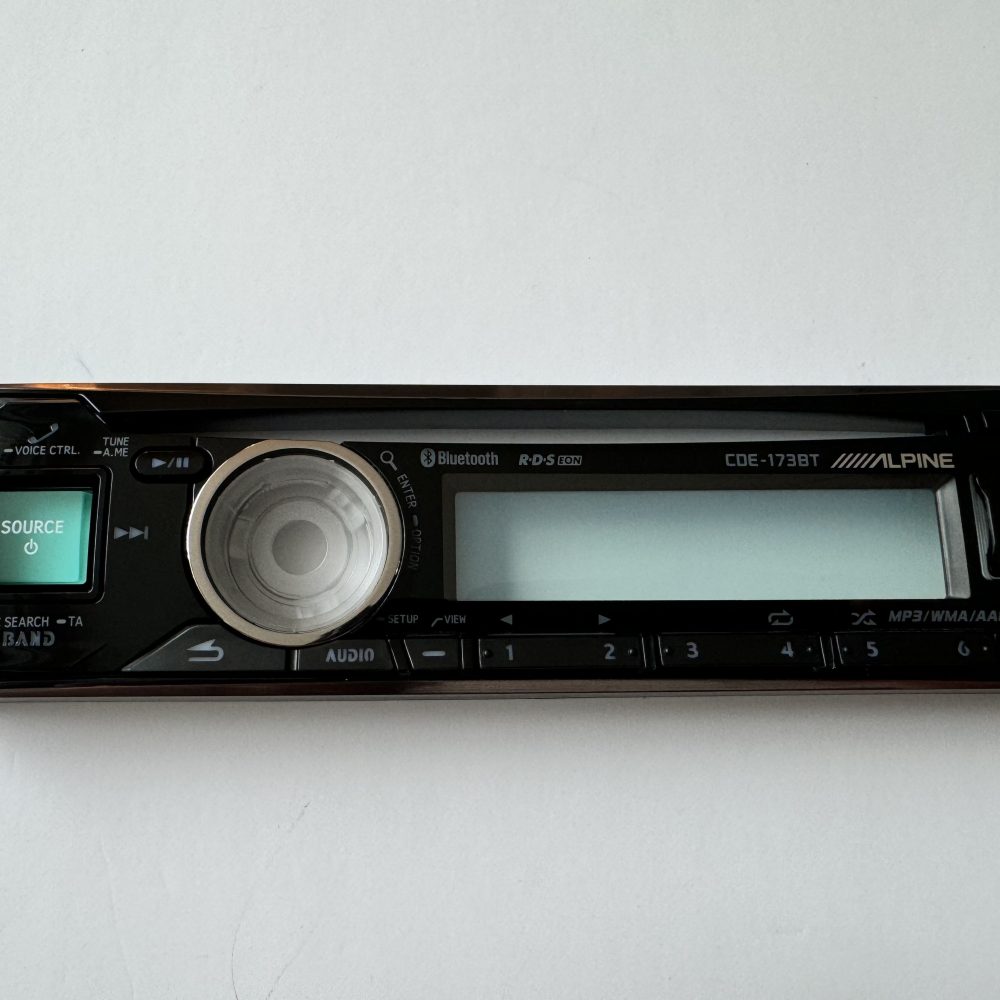 Alpine Cde-173bt Front Face Panel Nose Piece Outer Panel Only