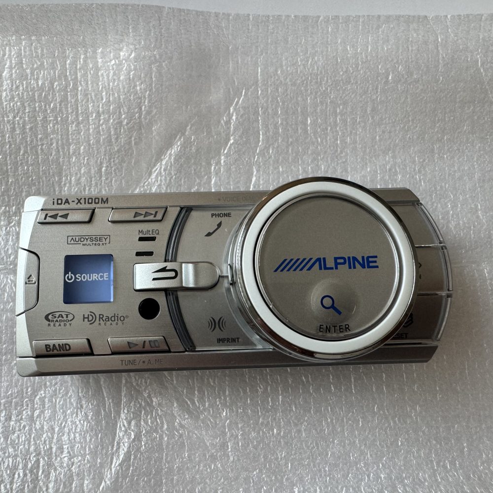 Alpine iDA-X100M front panel only Marine