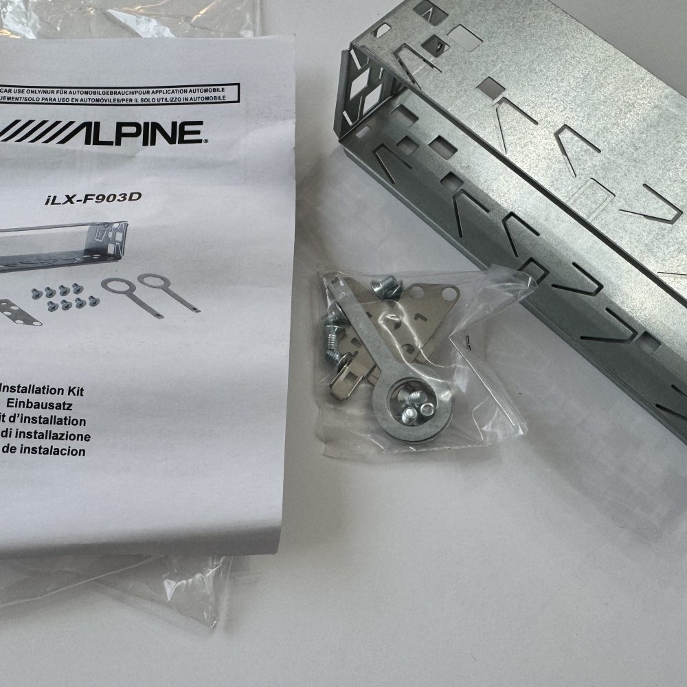 Alpine iLX-F903D metal mounting sleeve cage insulation kit
