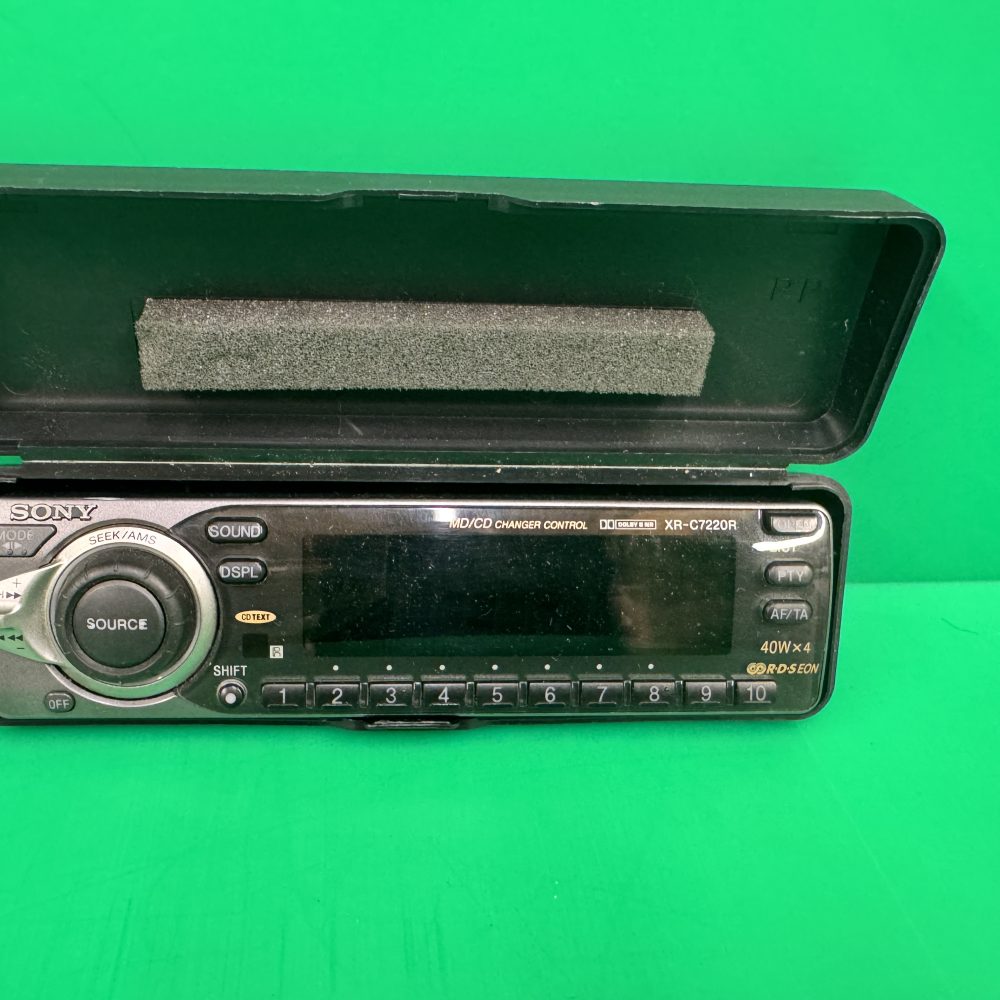 Sony Xr-C7220r Car Radio Stereo face front panel Facia only