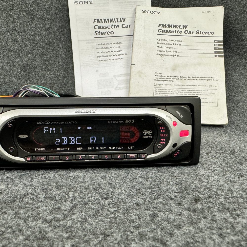 Sony Car Radio Cassette Player Cd Changer Control model Xr-Ca670x