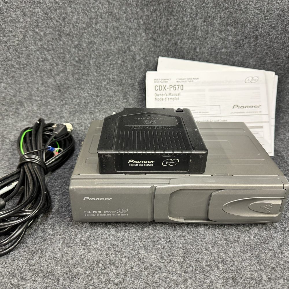 Pioneer Cdx-P670 old school 6 disc Cd changer