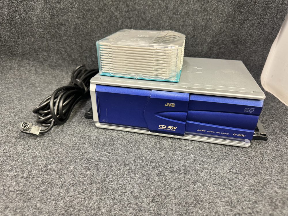 Jvc 12 Disc Add On Car Cd Changer Stacker Shuffler Ch-X500 complete