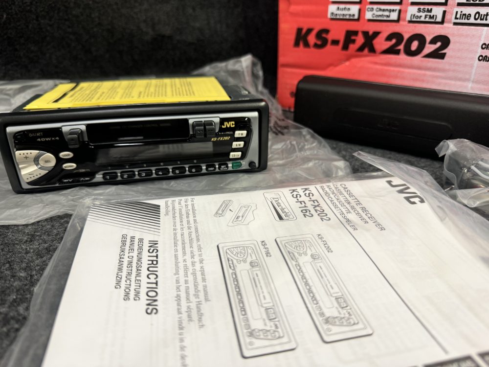 Jvc Ks-Fx202 New old stock radio cassette player boxed complete - Image 3