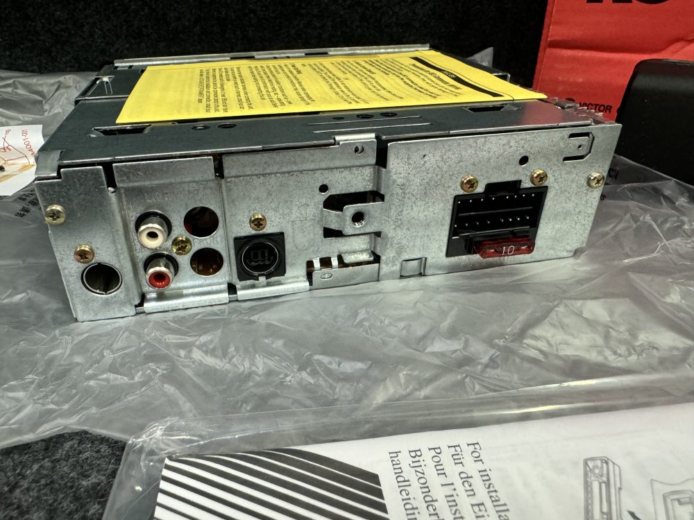 Jvc Ks-Fx202 New old stock radio cassette player boxed complete - Image 4