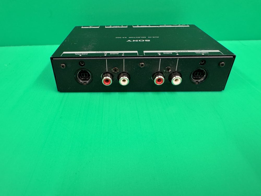 Vintage Sony AUX-In Selector XA-300 - Image 4