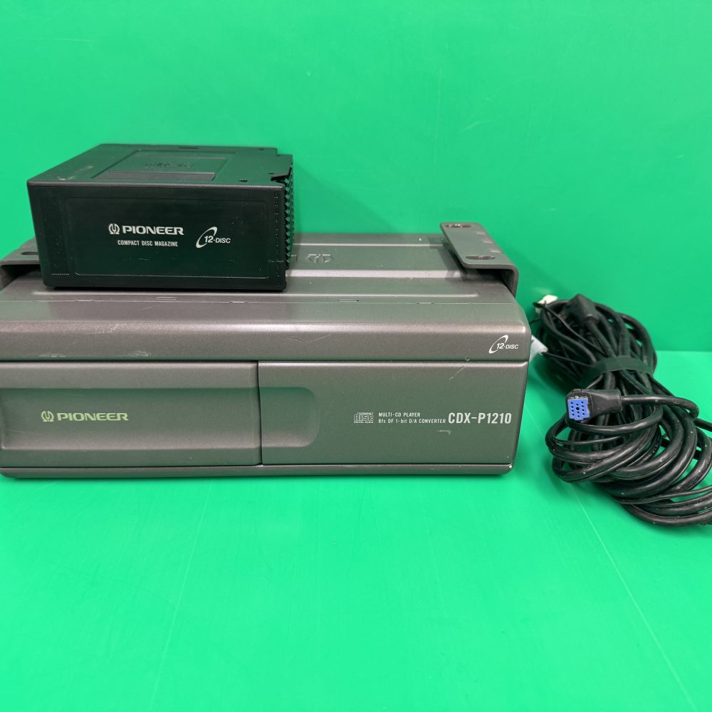 Pioneer Cdx-P1210  old school 12 disc Cd changer