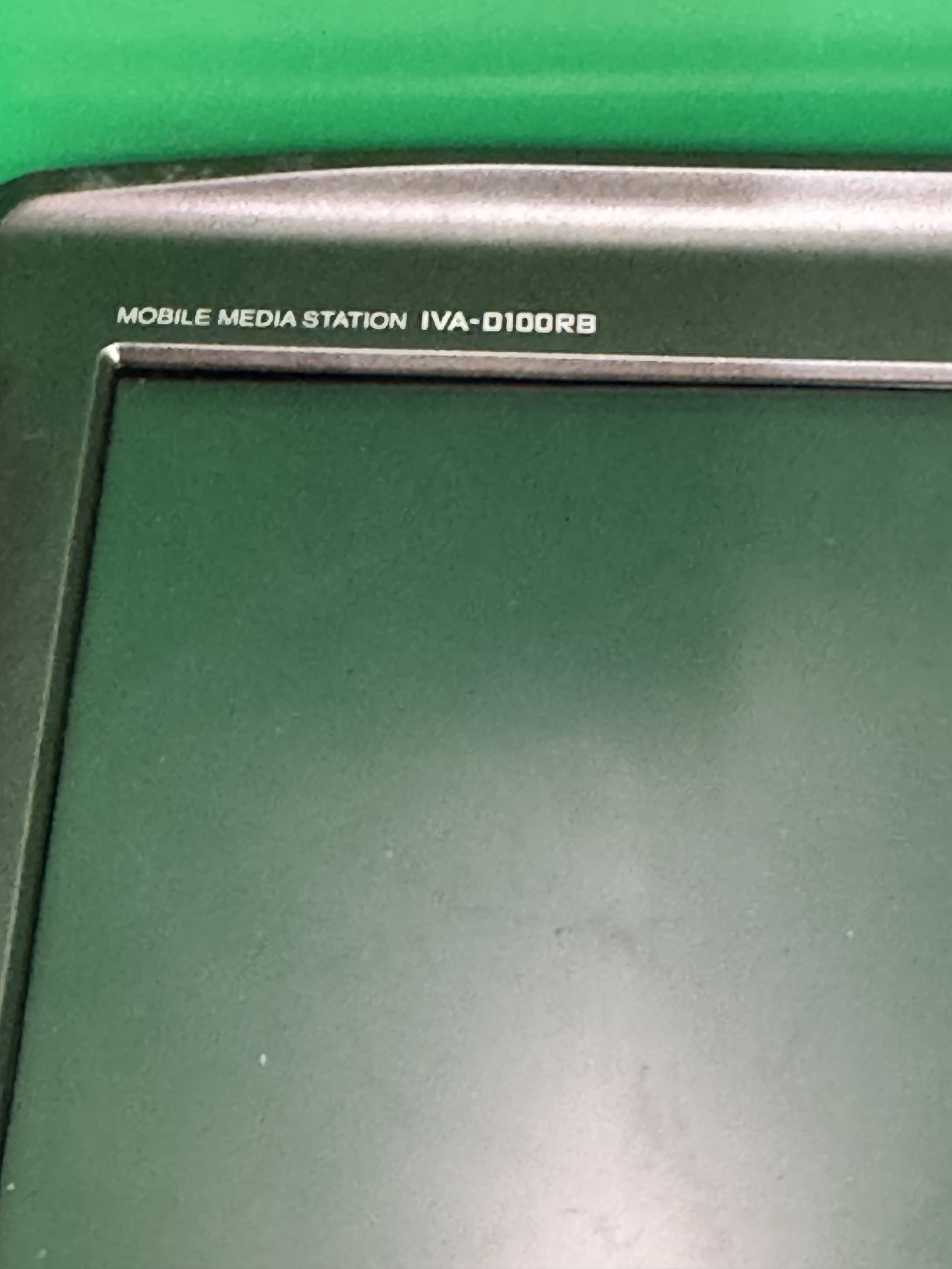 Alpine iVaD100rb screen with mechanism JT Audio