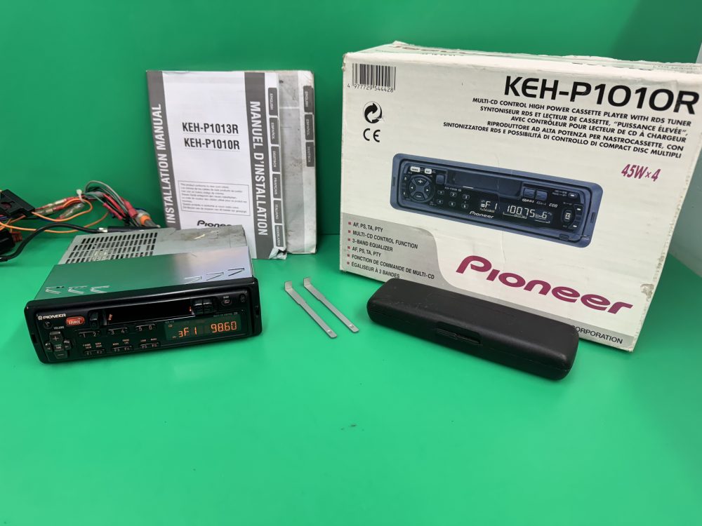 Pioneer Keh-P10 old car radio cassette player Boxed