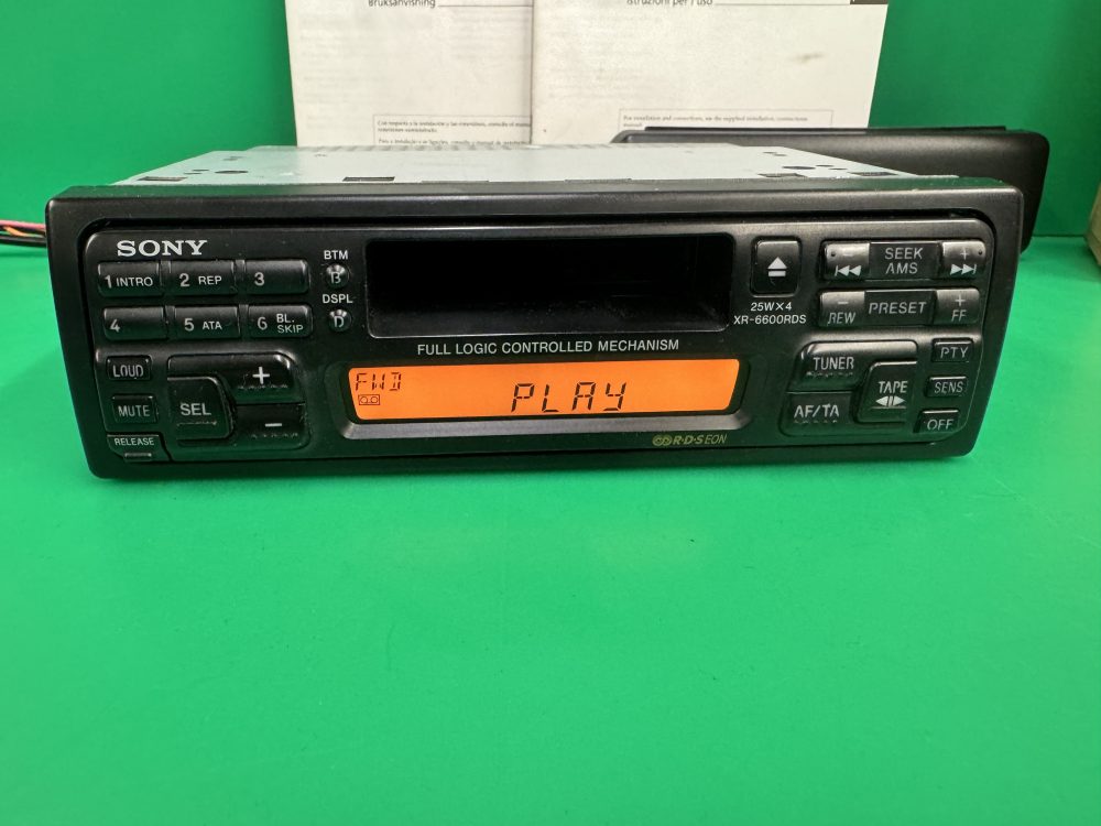 Old Sony Car Radio Stereo Cassette Player Model Xr-6600rds Retro 90s Vintage Retro - Image 4