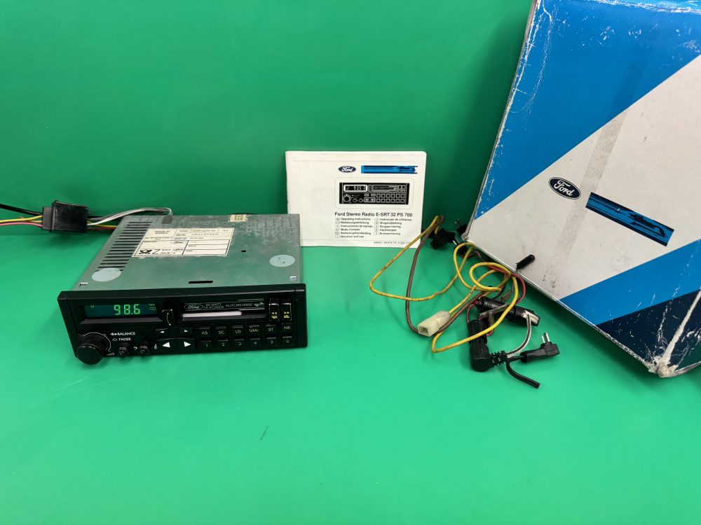 Ford Upgrade E-Srt32 Radio Cassette Fiesta Escort Rate model